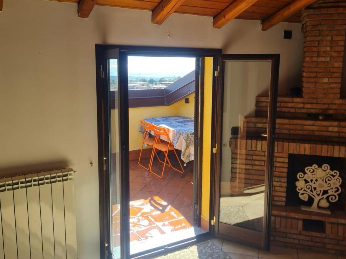Casa Vacanza Lmt Aci Catena Exterior foto